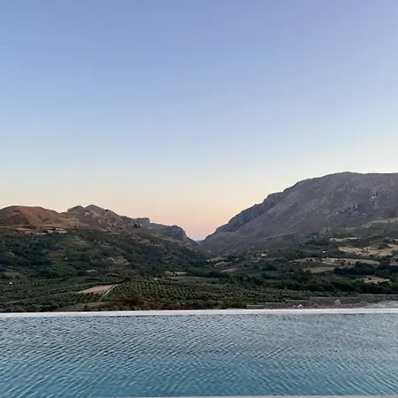 Villa Neromai